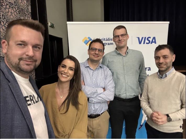 Visa x Shoprenter GoGlobal Roadshow team